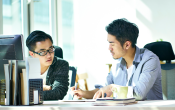 工作、育兒較為忙碌,無法自行丟棄廢棄物者,可以預約一福搬家到宅廢棄物清運服務 生活繁忙騰不出時間整理廢棄物者-台中廢棄物清運推薦