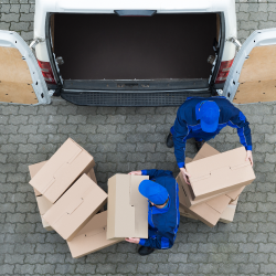 無論廢棄物大小與多寡,一福搬家都可以為您服務 大、中小型廢棄物載運-台中廢棄物清運推薦